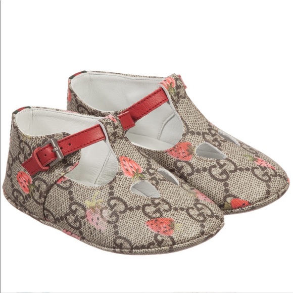 gucci strawberry shoes